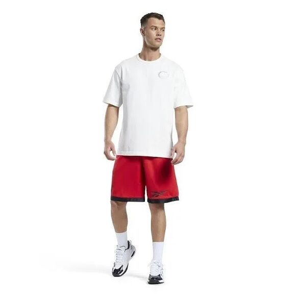 6. Reebok Mesh NWT Logo Print Mesh Basketball Shorts 10in Vector Red/Black - Picture 3 of 6
